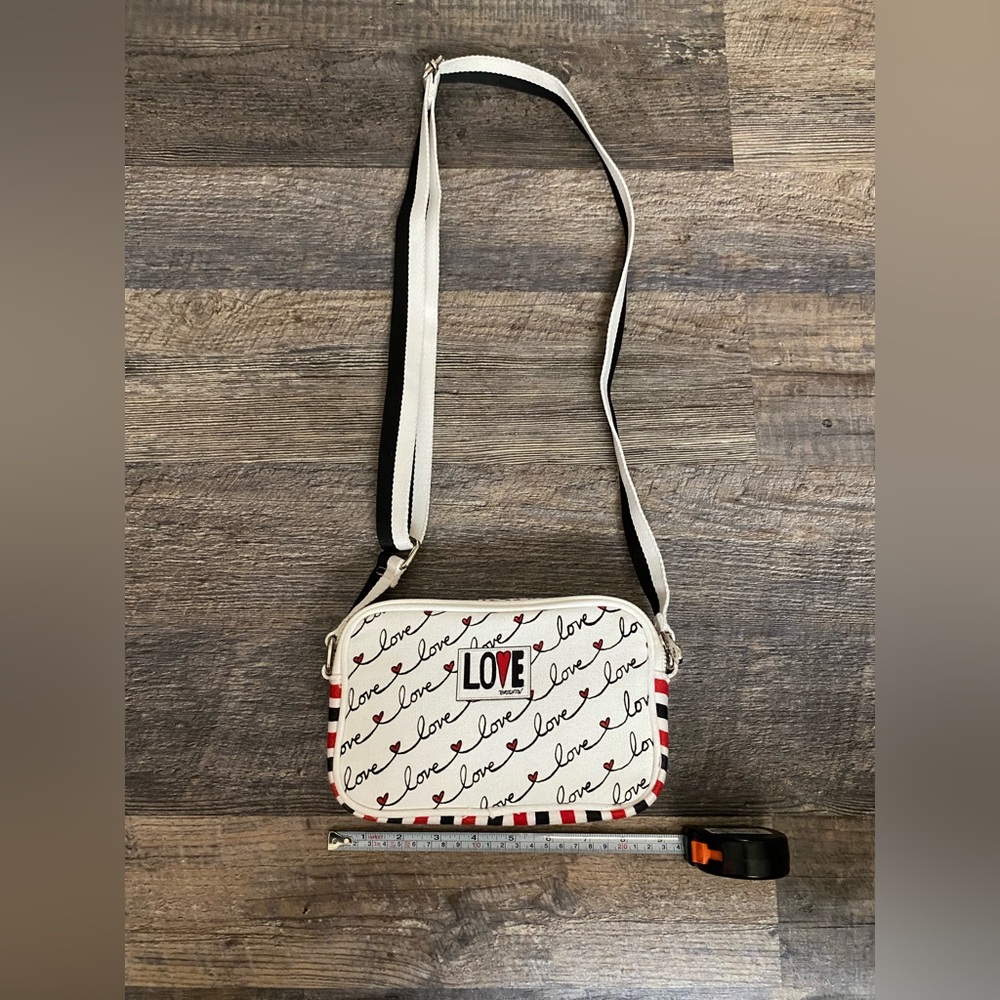 BRAND NEW Brighton Crossbody Bag - Picture 2 of 9